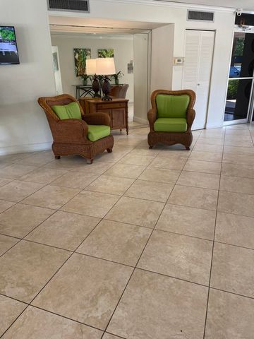 5340 NW 2nd Avenue W 229, Boca Raton, FL 33487
