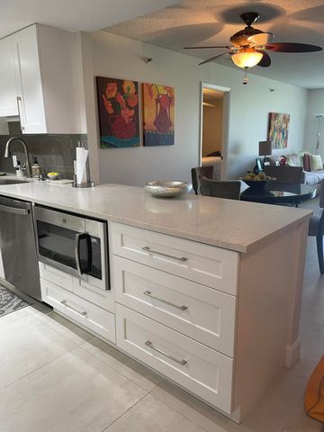 5340 NW 2nd Avenue W 229, Boca Raton, FL 33487