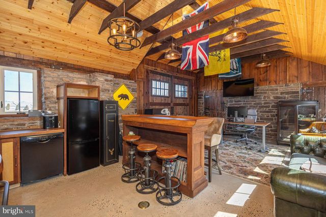 718 TELEGRAPH RD, Perkasie, PA 18944