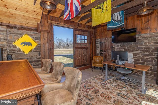 718 TELEGRAPH RD, Perkasie, PA 18944