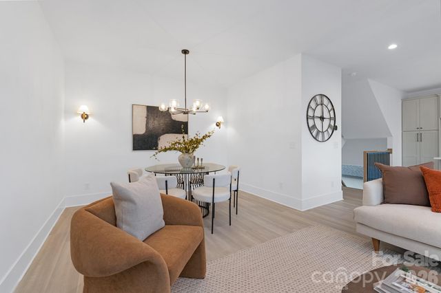 404 Dover Avenue, Charlotte, NC 28209