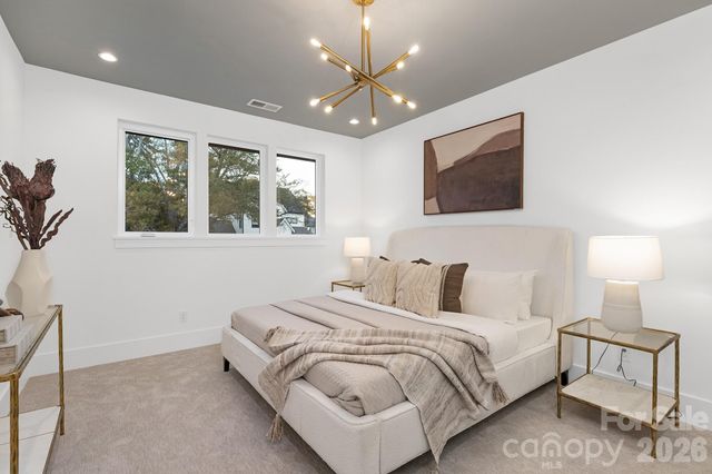 404 Dover Avenue, Charlotte, NC 28209