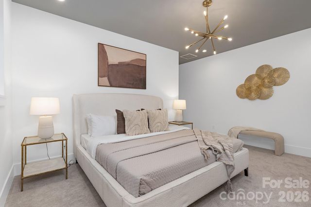 404 Dover Avenue, Charlotte, NC 28209