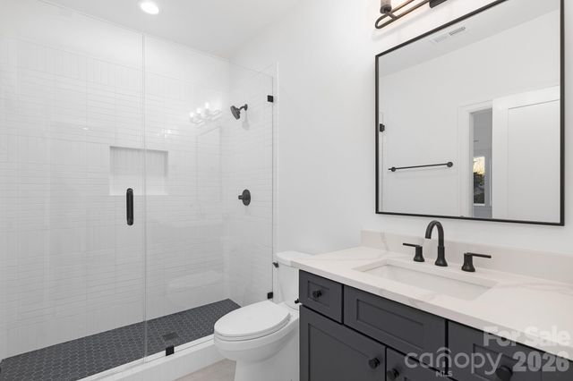 404 Dover Avenue, Charlotte, NC 28209