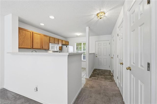 29 Tannenbaum Circle, Greensboro, NC 27410