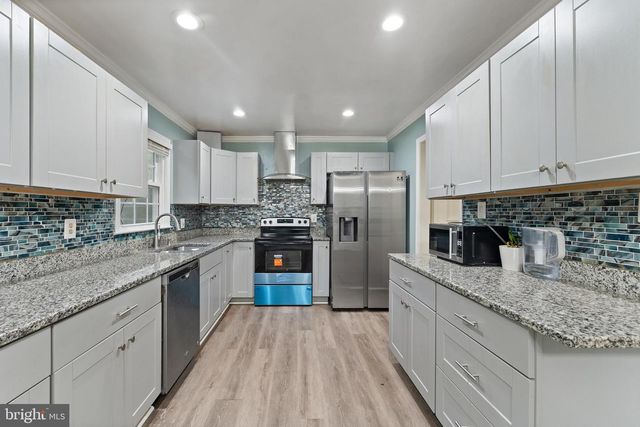 7925 PEBBLE BROOK CT, Springfield, VA 22153