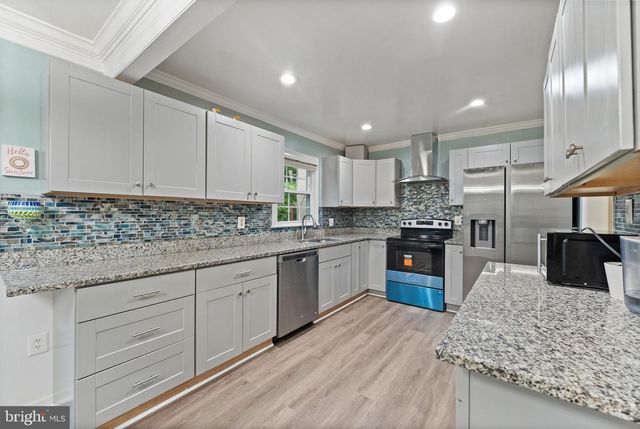 7925 PEBBLE BROOK CT, Springfield, VA 22153