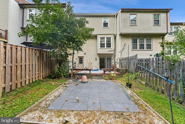 7925 PEBBLE BROOK CT, Springfield, VA 22153