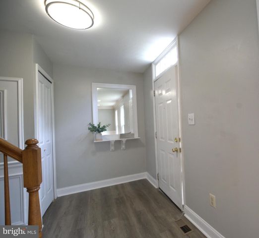 7925 PEBBLE BROOK CT, Springfield, VA 22153