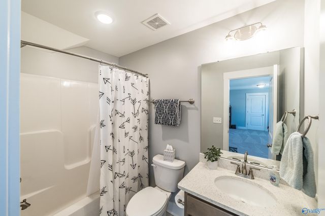 122 Starling Drive, Madison, AL 35756