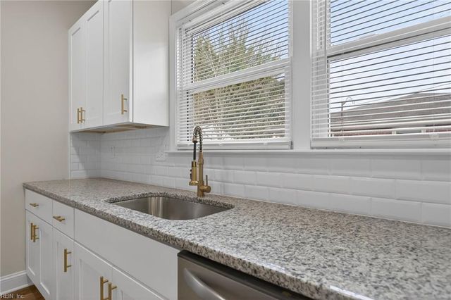 3312 Knox ST, Portsmouth, VA 23704