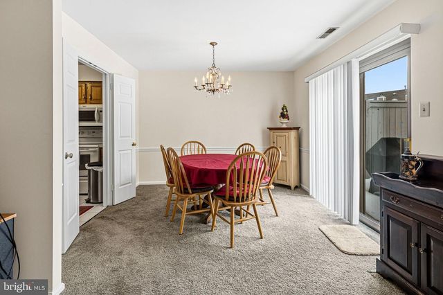 212 CLOVER HILL CT, Yardley, PA 19067