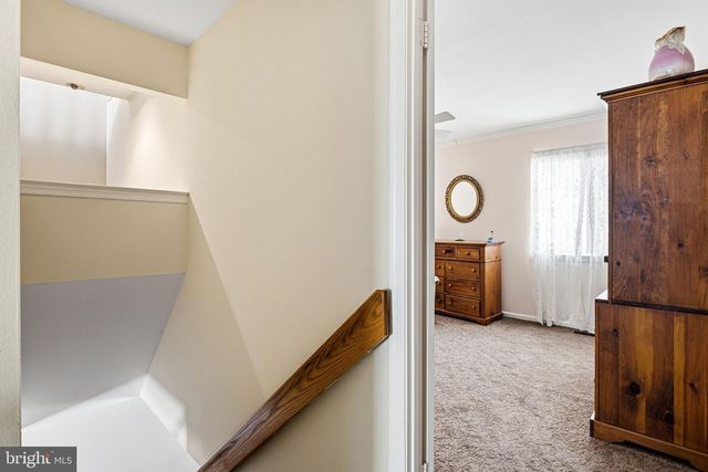 212 CLOVER HILL CT, Yardley, PA 19067