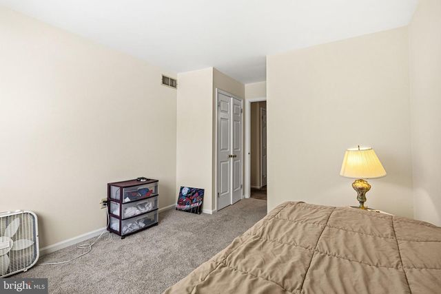 212 CLOVER HILL CT, Yardley, PA 19067