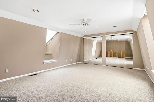 212 CLOVER HILL CT, Yardley, PA 19067