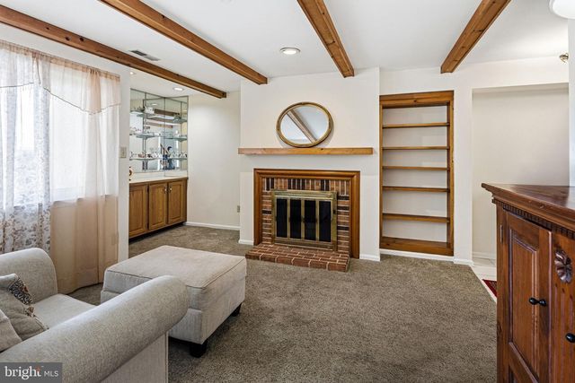 212 CLOVER HILL CT, Yardley, PA 19067