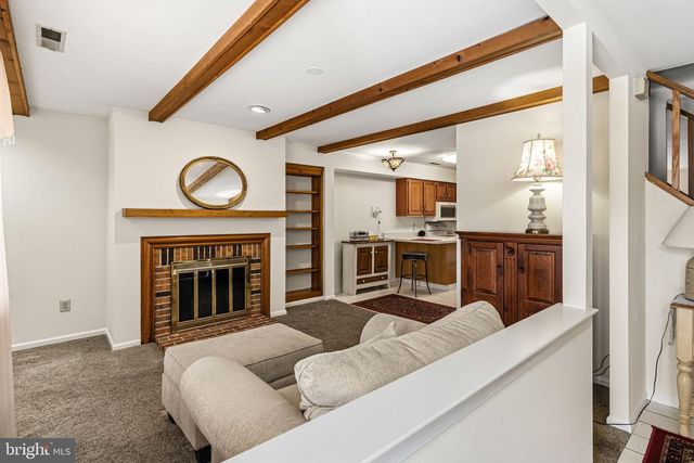 212 CLOVER HILL CT, Yardley, PA 19067