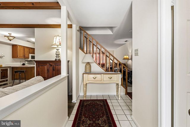 212 CLOVER HILL CT, Yardley, PA 19067