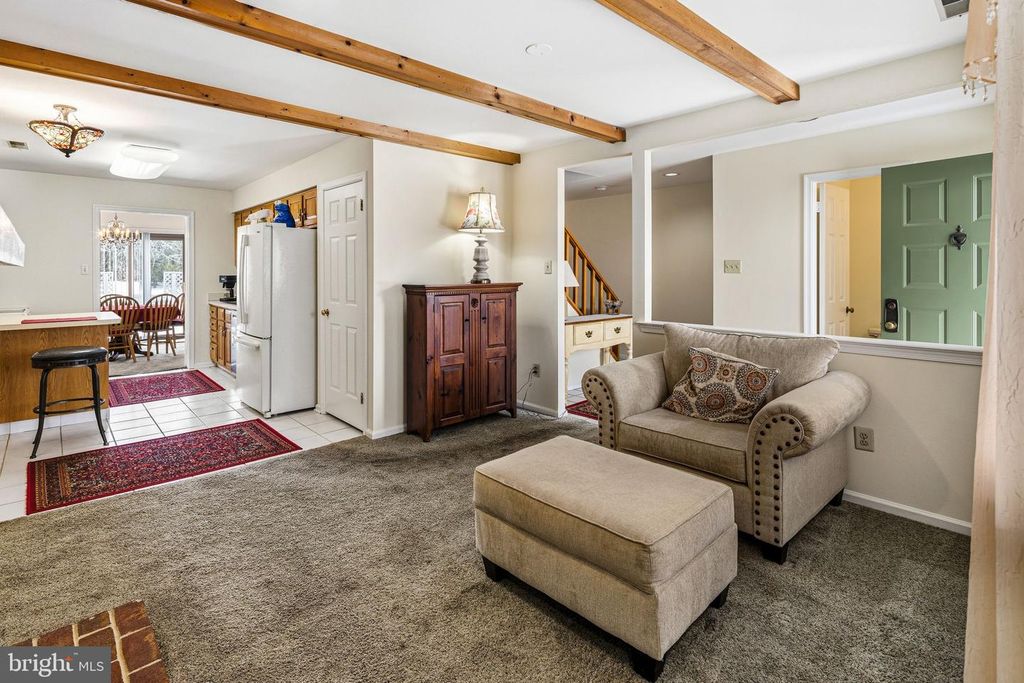 212 CLOVER HILL CT, Yardley, PA 19067