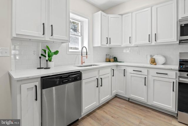 2813 KIRK AVE, Baltimore, MD 21218