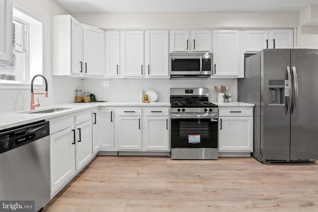 2813 KIRK AVE, Baltimore, MD 21218