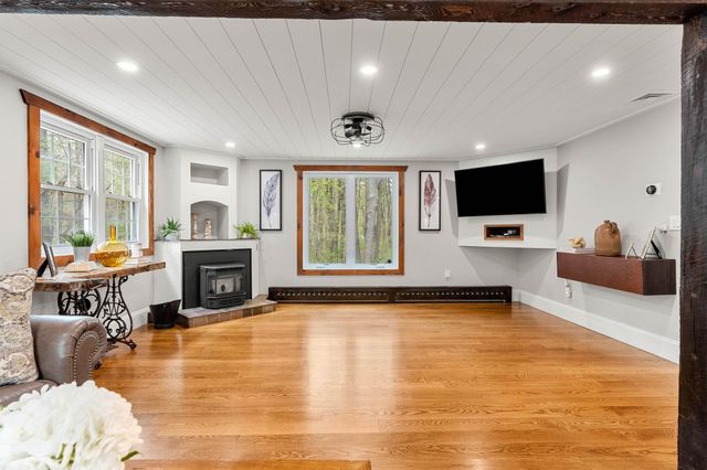 32 Morrison Road, Windham, NH 03087