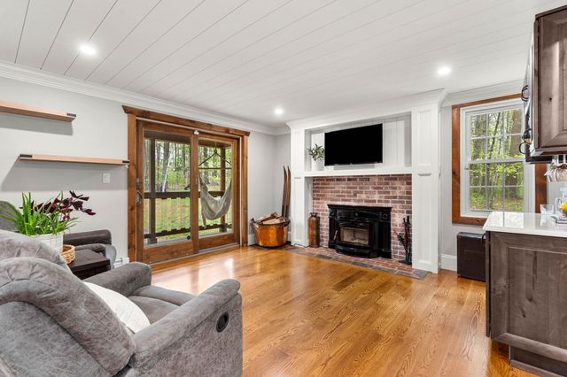 32 Morrison Road, Windham, NH 03087