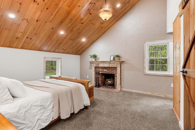 32 Morrison Road, Windham, NH 03087