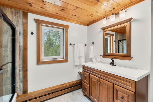 32 Morrison Road, Windham, NH 03087
