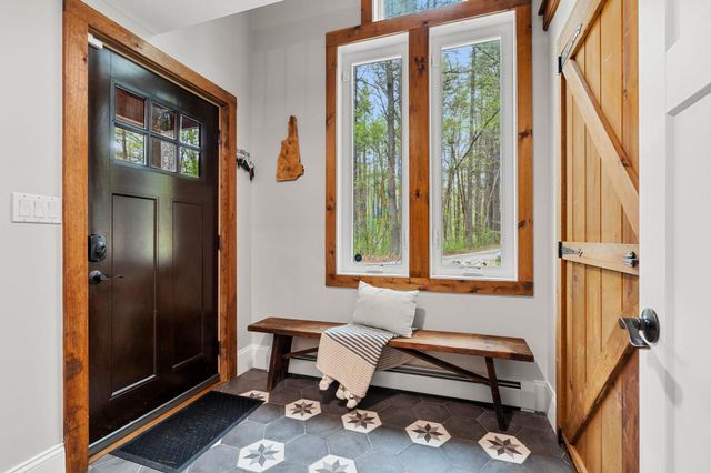 32 Morrison Road, Windham, NH 03087