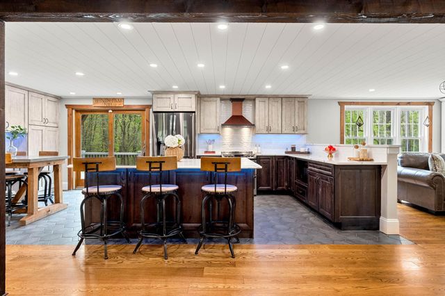 32 Morrison Road, Windham, NH 03087