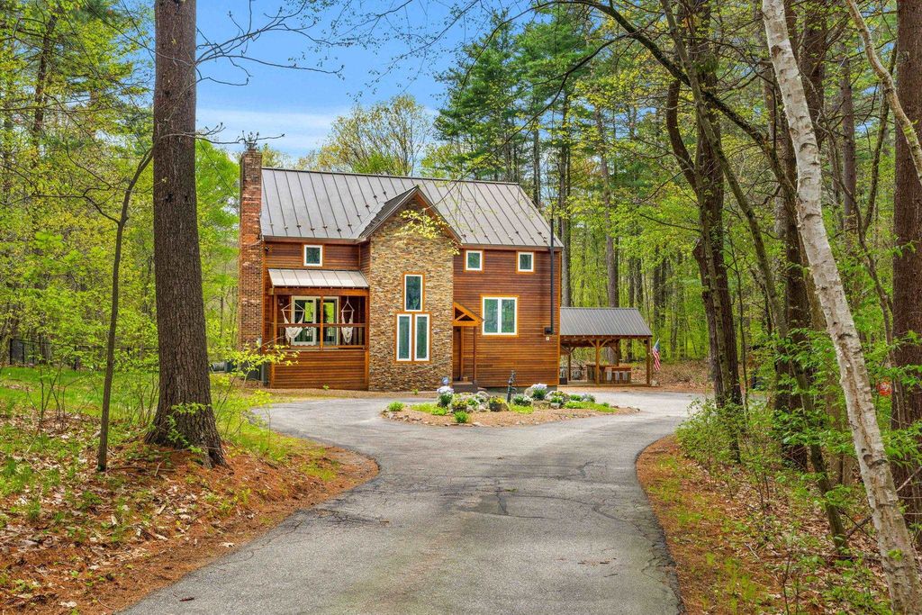 32 Morrison Road, Windham, NH 03087