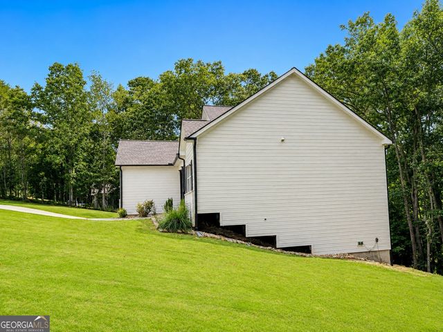 307 Tara Court, Mansfield, GA 30055