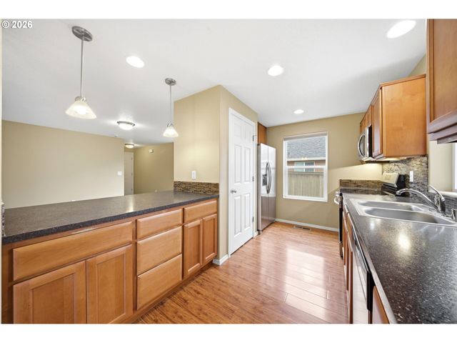 13416 Ne 50TH Way, Vancouver, WA 98682