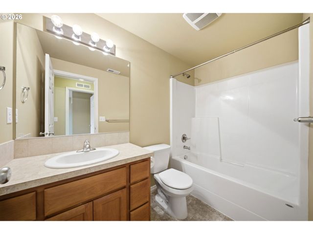 13416 Ne 50TH Way, Vancouver, WA 98682