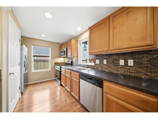 13416 Ne 50TH Way, Vancouver, WA 98682