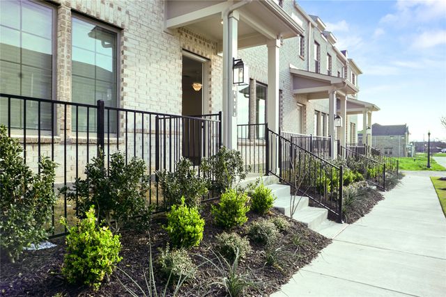 630 Blue Ridge Drive, Mansfield, TX 76063