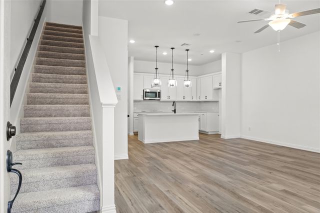 630 Blue Ridge Drive, Mansfield, TX 76063