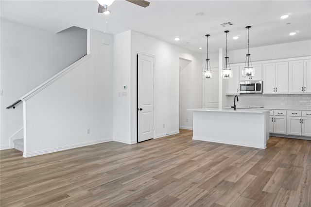 630 Blue Ridge Drive, Mansfield, TX 76063