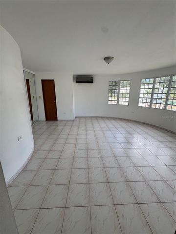 13 PARAISO, Rio Grande, PR 00745