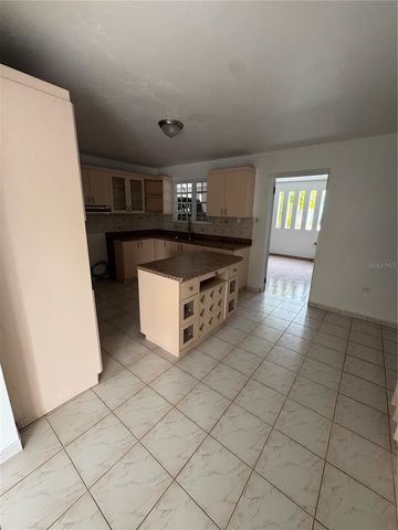 13 PARAISO, Rio Grande, PR 00745