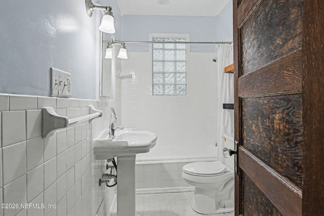 2856 COLLEGE Street, Jacksonville, FL 32205