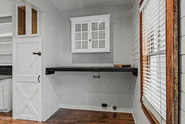 2856 COLLEGE Street, Jacksonville, FL 32205