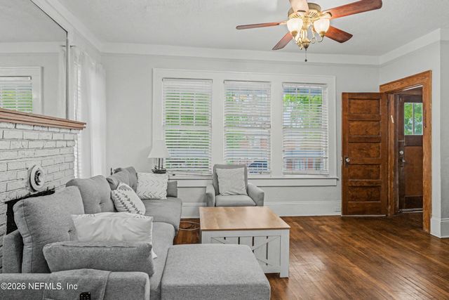 2856 COLLEGE Street, Jacksonville, FL 32205