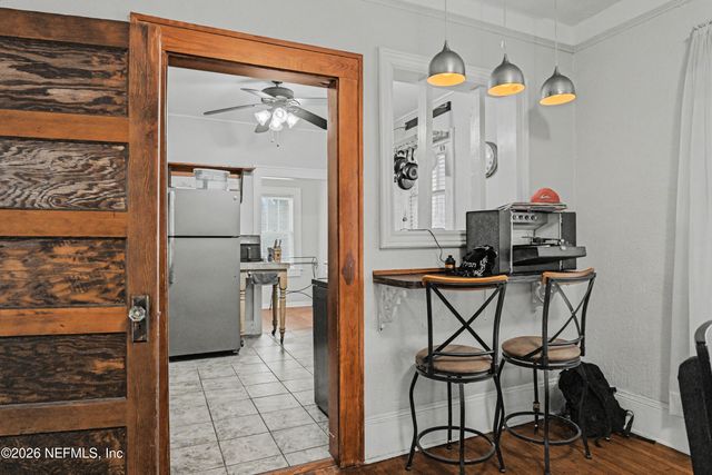 2856 COLLEGE Street, Jacksonville, FL 32205