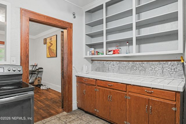 2856 COLLEGE Street, Jacksonville, FL 32205