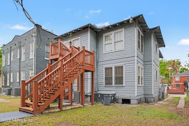 2856 COLLEGE Street, Jacksonville, FL 32205