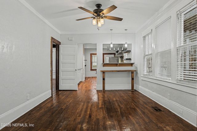 2856 COLLEGE Street, Jacksonville, FL 32205