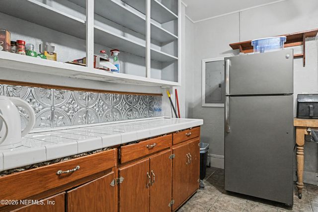 2856 COLLEGE Street, Jacksonville, FL 32205