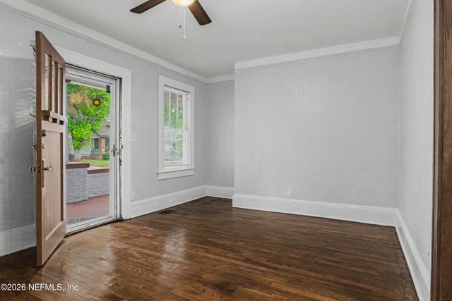 2856 COLLEGE Street, Jacksonville, FL 32205